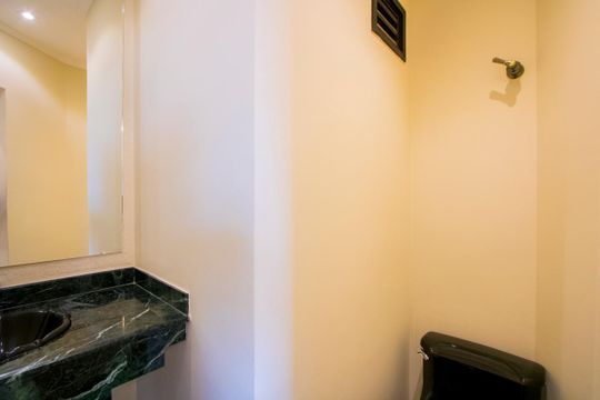 Lavabo de apartamento para alugar com 3 quartos, 180m² em Vila Valparaíso, Santo André