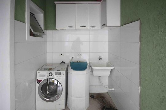 Área de Serviço de casa de condomínio à venda com 2 quartos, 84m² em Vila Bancaria, São Paulo