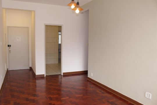 Apartamento à venda com 2 quartos, 77m² em Santa Cecilia, São Paulo