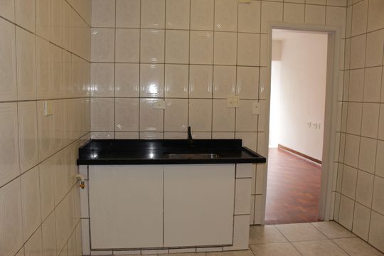 Apartamento à venda com 2 quartos, 77m² em Santa Cecilia, São Paulo