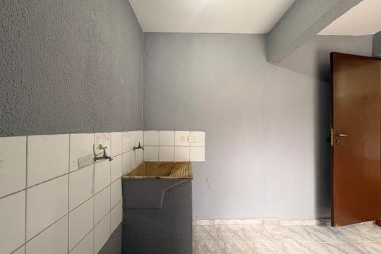 Área de serviço de casa para alugar com 3 quartos, 191m² em Parque das Nações, Santo André