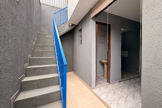 Quintal de casa para alugar com 3 quartos, 191m² em Parque das Nações, Santo André