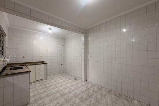 Cozinha de casa para alugar com 3 quartos, 191m² em Parque das Nações, Santo André