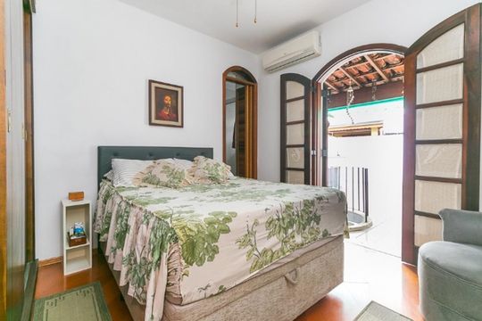 Quarto de casa para alugar com 2 quartos, 122m² em Jardim Stella, Santo André