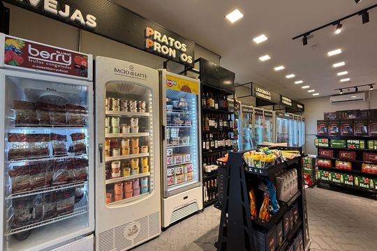 Area Comum - Mercado  de apartamento à venda com 3 quartos, 151m² em Vila Santo Antonio, Guarulhos