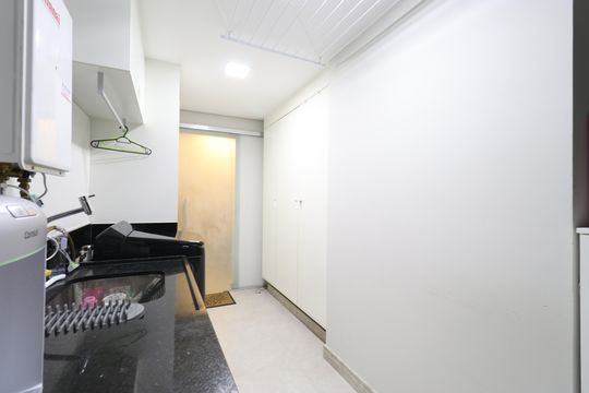 Área de Serviço de apartamento à venda com 3 quartos, 140m² em Vila Leopoldina, São Paulo