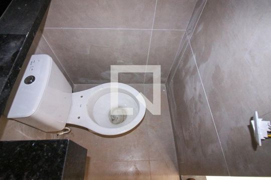Casa à venda com 3 quartos, 125m² em Jardim Panorama (Zona Leste), São Paulo