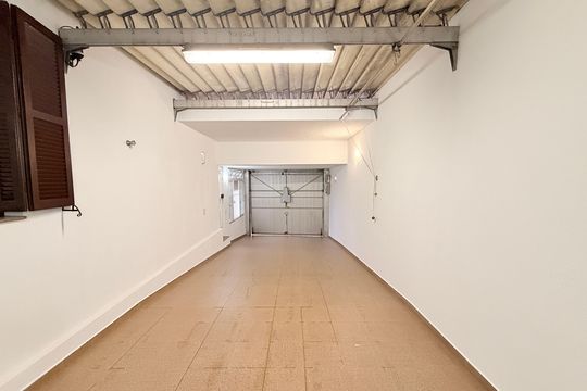 Garagem de casa à venda com 3 quartos, 237m² em Vila Campos Sales, Jundiaí