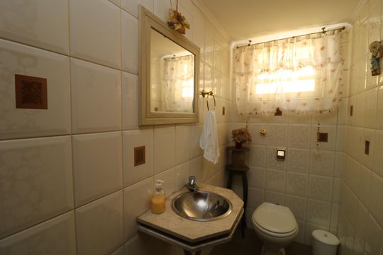 Lavabo de casa para alugar com 3 quartos, 190m² em Jardim Independência (são Paulo), São Paulo