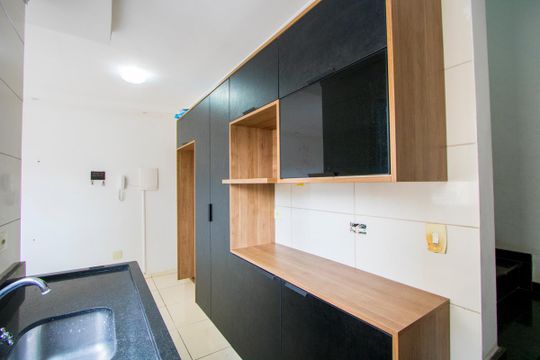 Cozinha de apartamento à venda com 2 quartos, 80m² em Jardim do Estádio, Santo André