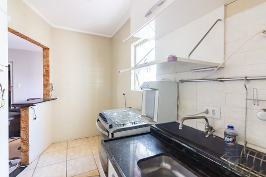 Cozinha de apartamento para alugar com 2 quartos, 62m² em Umuarama, Osasco