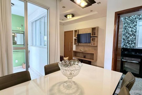 Apartamento à venda com 3 quartos, 64m² em Padre Eustáquio, Belo Horizonte