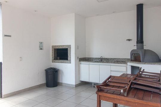 Área comum - Churrasqueira de apartamento à venda com 2 quartos, 50m² em São José, Porto Alegre
