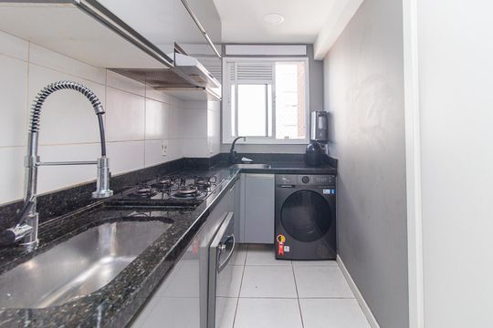 Cozinha de apartamento à venda com 2 quartos, 50m² em São José, Porto Alegre