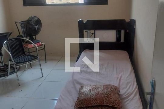 Quarto de apartamento à venda com 2 quartos, 79m² em Centro, Campinas