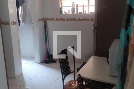 Cozinha de apartamento à venda com 2 quartos, 79m² em Centro, Campinas