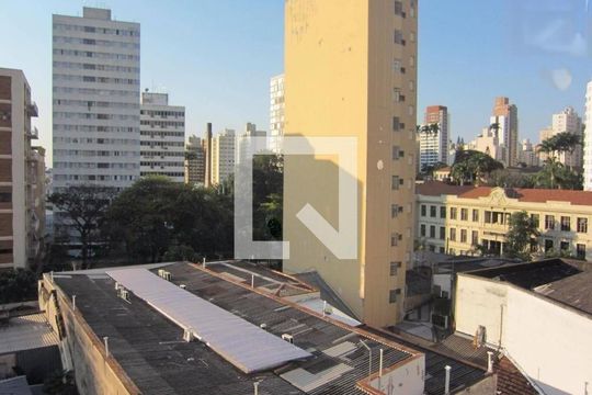 Vista da janela de apartamento à venda com 2 quartos, 79m² em Centro, Campinas
