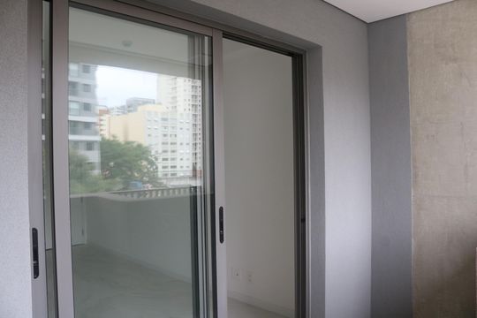 Varanda de apartamento à venda com 1 quarto, 27m² em Pompeia, São Paulo