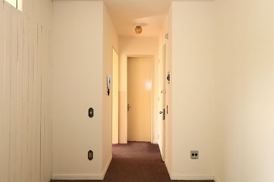 Sala de apartamento para alugar com 1 quarto, 35m² em São Sebastião, Porto Alegre