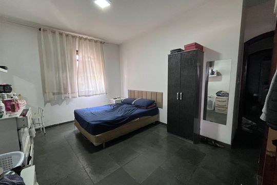 Casa à venda com 4 quartos, 145m² em Vila Progresso, Jundiaí