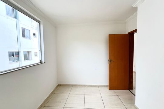 Apartamento à venda com 2 quartos, 58m² em São Cosme de Cima (são Benedito), Belo Horizonte