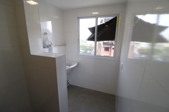 Área de Serviço de apartamento para alugar com 2 quartos, 62m² em Santa Mônica, Uberlândia