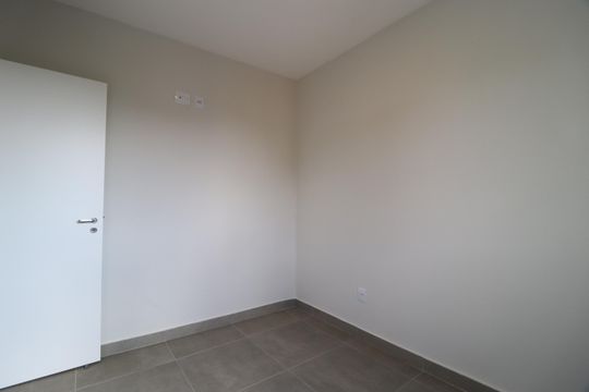 Quarto  de apartamento para alugar com 2 quartos, 62m² em Santa Mônica, Uberlândia