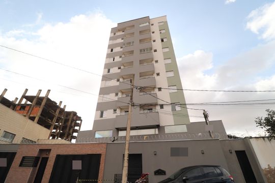 Fachada de apartamento para alugar com 2 quartos, 62m² em Santa Mônica, Uberlândia