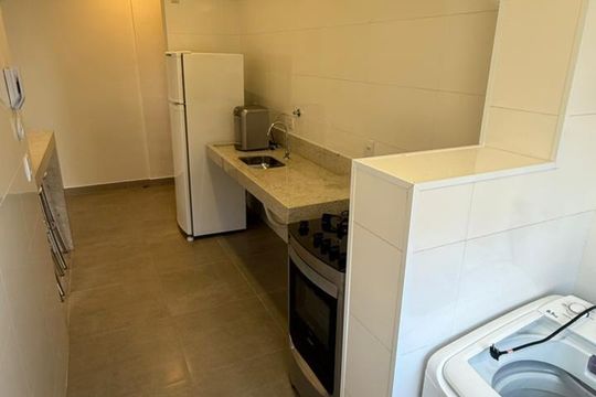 Cozinha de apartamento para alugar com 2 quartos, 62m² em Santa Mônica, Uberlândia