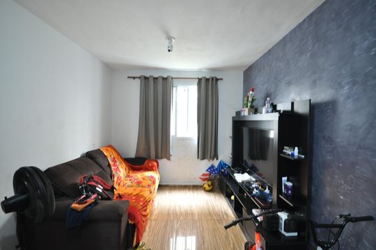 Sala de apartamento para alugar com 2 quartos, 34m² em Jardim Recanto Verde, São Paulo