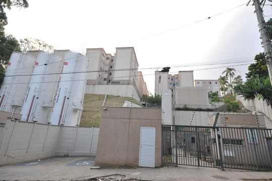 Fachada de apartamento à venda com 2 quartos, 34m² em Jardim Recanto Verde, São Paulo