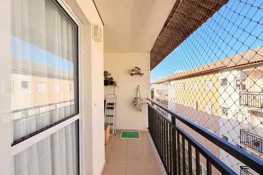 Sacada de apartamento à venda com 2 quartos, 60m² em Medeiros, Jundiaí