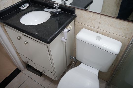 Banheiro da Suíte de apartamento à venda com 2 quartos, 56m² em Macedo, Guarulhos