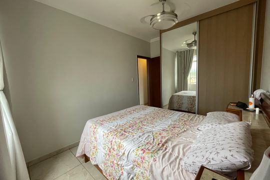 Apartamento à venda com 3 quartos, 121m² em Esplanada, Belo Horizonte