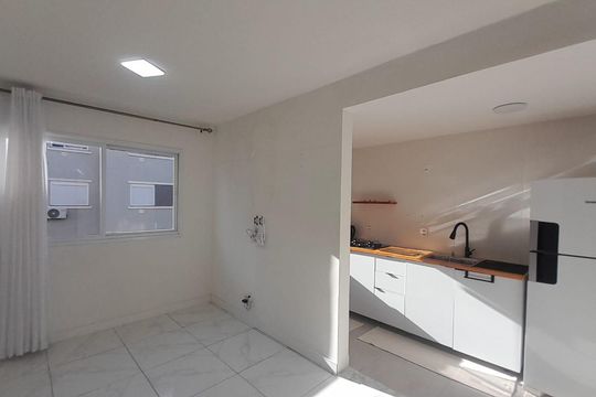 Sala de apartamento à venda com 2 quartos, 48m² em Estância Velha, Canoas