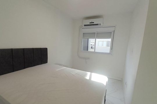 Quarto de apartamento à venda com 2 quartos, 48m² em Estância Velha, Canoas