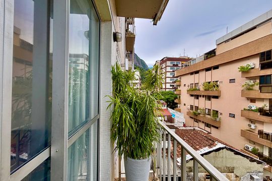 Sala - varanda de apartamento à venda com 2 quartos, 70m² em Jardim Botânico, Rio de Janeiro
