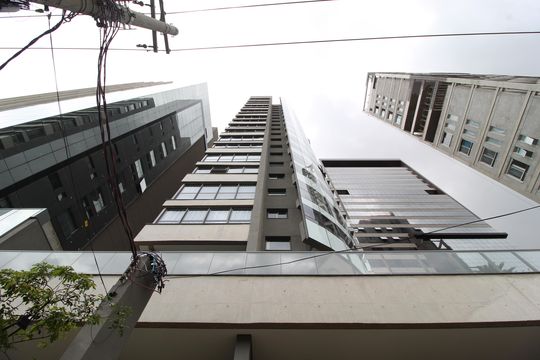Fachada do Prédio de apartamento para alugar com 1 quarto, 45m² em Indianópolis, São Paulo