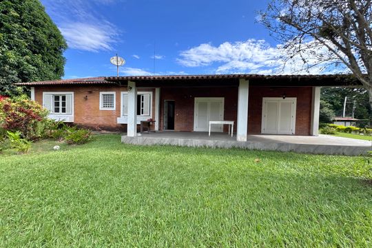 Área externa de casa à venda com 5 quartos, 4200m² em Vargem Grande, Rio de Janeiro