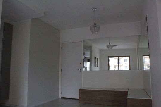 Sala de apartamento à venda com 2 quartos, 56m² em Freguesia (jacarepaguá), Rio de Janeiro
