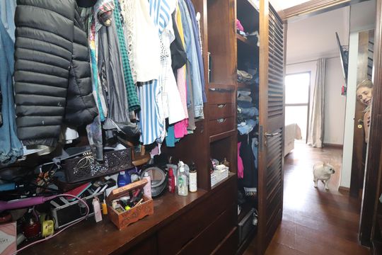 Closet Quarto 1 suíte de apartamento para alugar com 3 quartos, 180m² em Vila Bastos, Santo André