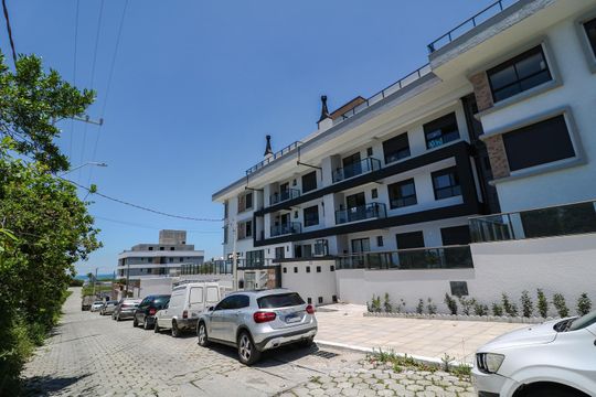 Fachada de apartamento para alugar com 2 quartos, 64m² em Ingleses Norte, Florianópolis