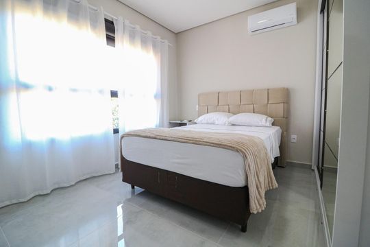 Quarto de apartamento para alugar com 2 quartos, 64m² em Ingleses Norte, Florianópolis