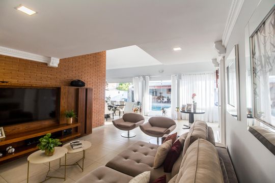Casa de Condomínio para alugar com 4 quartos, 360m² em Jardim Paulista, Barueri