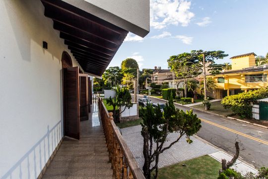 Varanda de casa de condomínio para alugar com 4 quartos, 360m² em Jardim Paulista, Barueri