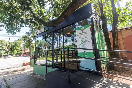 Área comum de casa de condomínio para alugar com 4 quartos, 360m² em Jardim Paulista, Barueri
