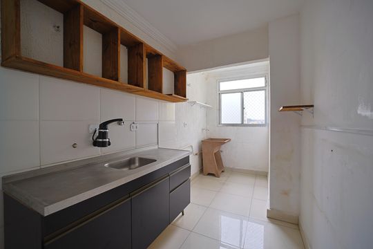 Cozinha de apartamento à venda com 2 quartos, 64m² em Parque Paineiras, São Paulo