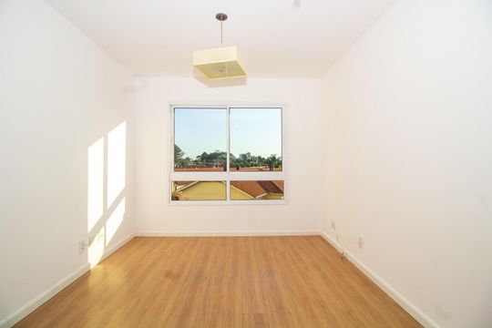 Sala de apartamento para alugar com 3 quartos, 77m² em Marechal Rondon, Canoas