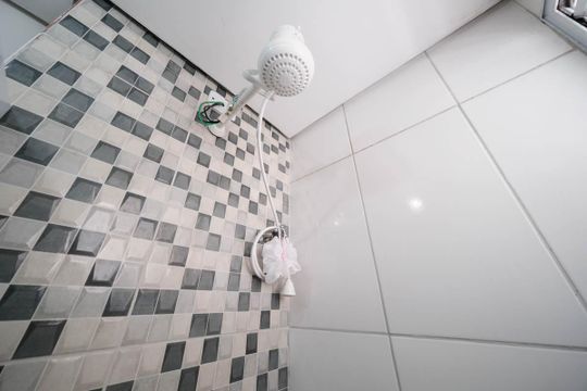 Banheiro de apartamento para alugar com 2 quartos, 38m² em Cidade Líder, São Paulo