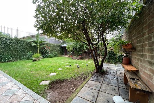Casa à venda com 3 quartos, 300m² em São Jorge, Novo Hamburgo